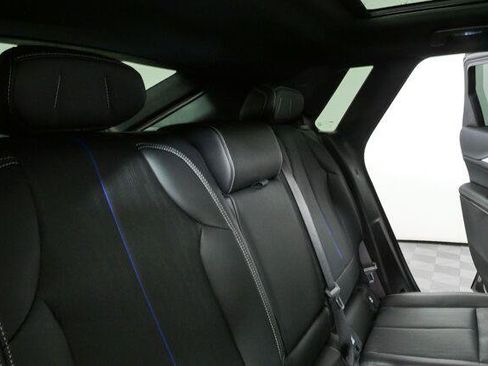 Used 2025 Cadillac Lyriq Sport AWD/4WD image 32