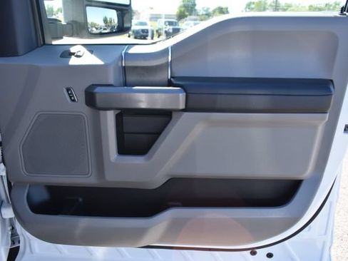Used 2022 Ford F350 XLT w/ XLT Premium Package AWD/4WD image 44