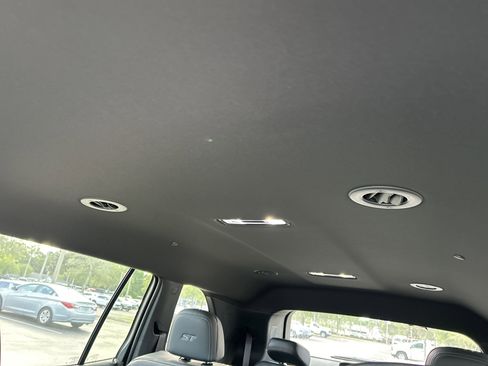 New 2025 Buick Enclave Sport Touring w/ Power Package image 15