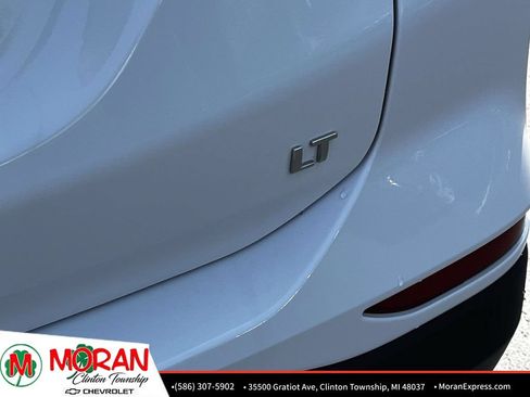 Certified 2024 Chevrolet Equinox LT FWD image 11