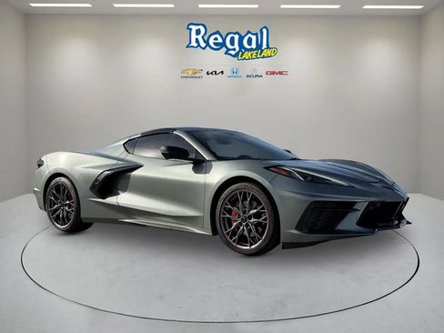 Used 2024 Chevrolet Corvette Stingray Premium Cpe w/ Body-Color Dual Roof Package RWD image 1