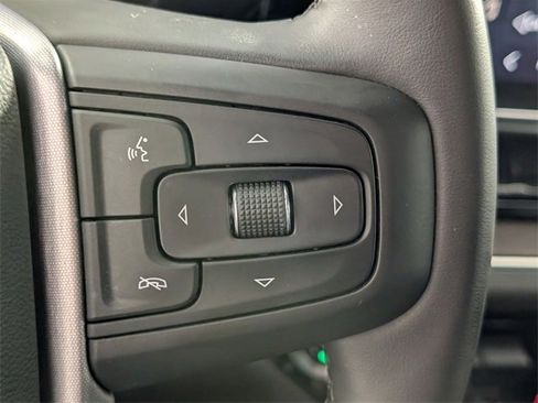 Certified 2025 GMC Sierra 1500 SLT image 17