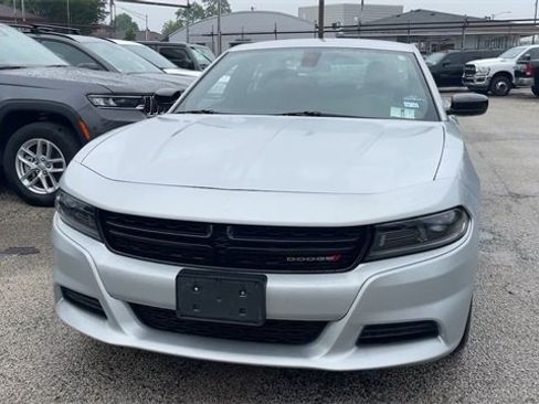 Used 2023 Dodge Charger SXT image 8