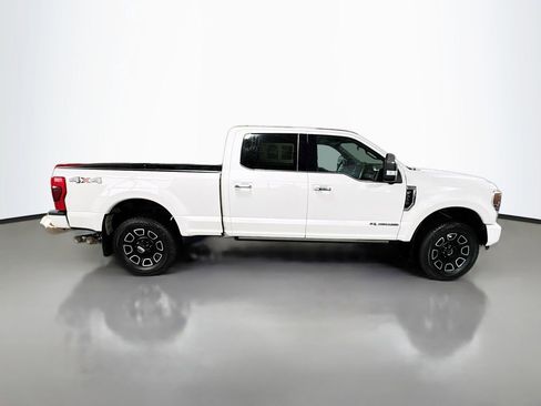 Used 2022 Ford F350 Platinum image 5