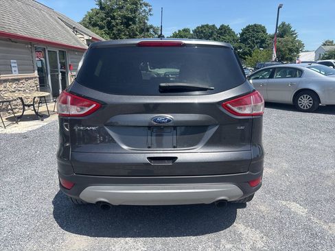 Used 2015 Ford Escape SE FWD image 19