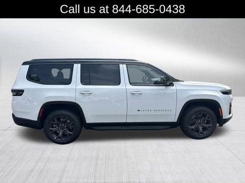 New 2026 Jeep Grand Wagoneer 4WD image 4