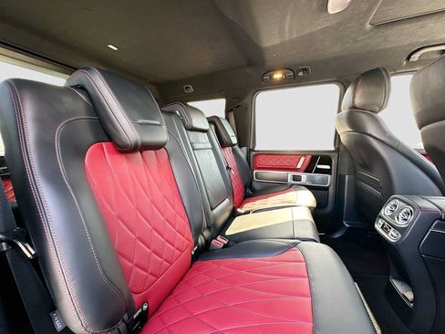 Used 2025 Mercedes-Benz G 63 AMG 4MATIC image 29