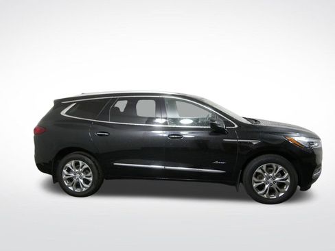 Used 2020 Buick Enclave Avenir w/ Avenir Technology Package AWD/4WD image 2