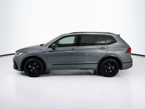 Certified 2024 Volkswagen Tiguan SE R-Line AWD/4WD image 8