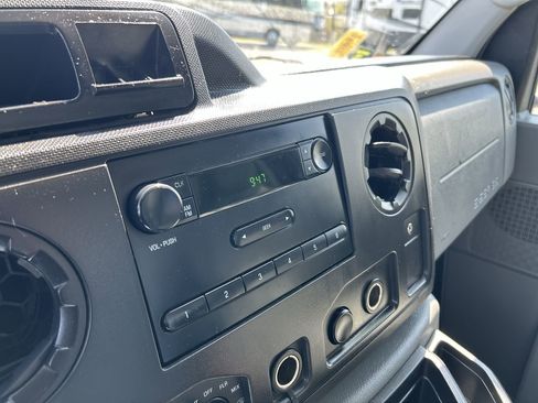 Used 2018 Ford E-350 and Econoline 350 Super Duty w/ Power Windows & Locks Group RWD image 24