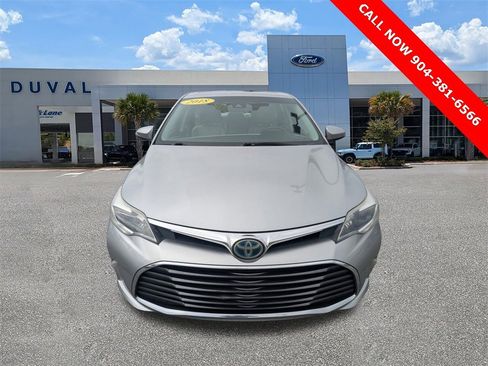 Used 2018 Toyota Avalon XLE Plus image 9