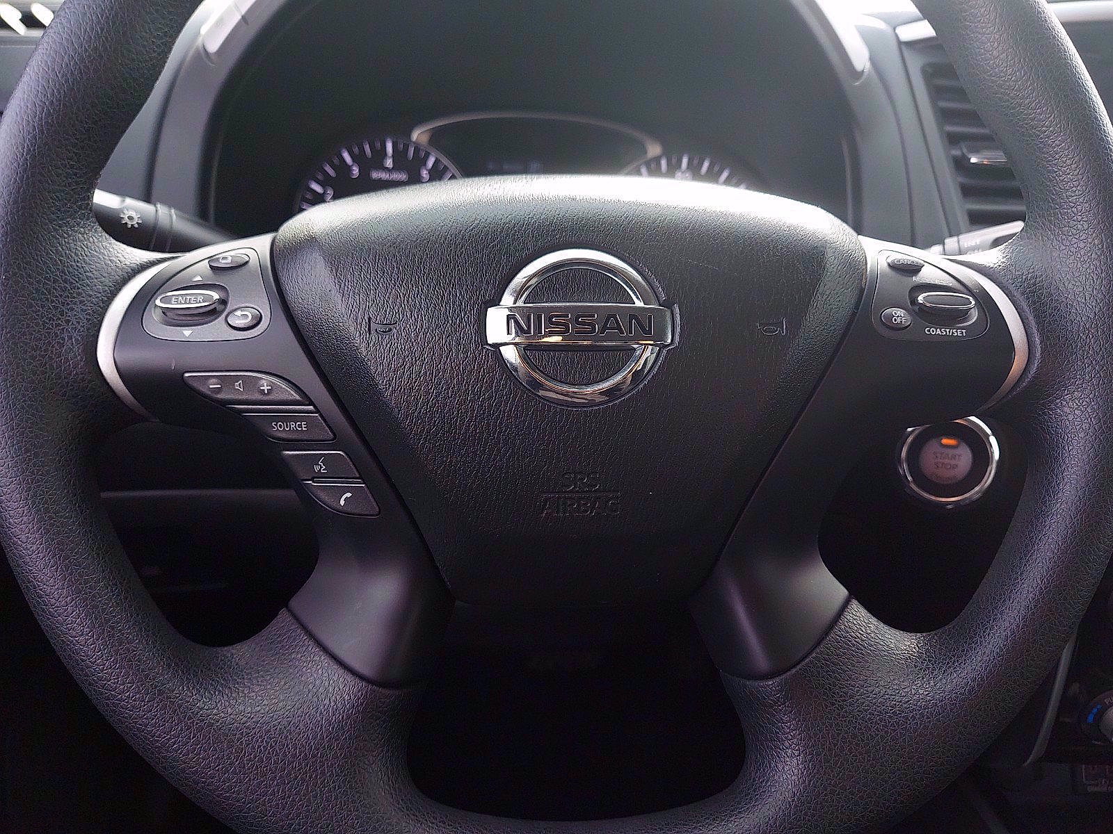 Used 2019 Nissan Pathfinder S AWD/4WD image 19
