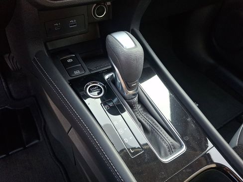 Certified 2023 Nissan Kicks SR w/ SR Premium Package image 16