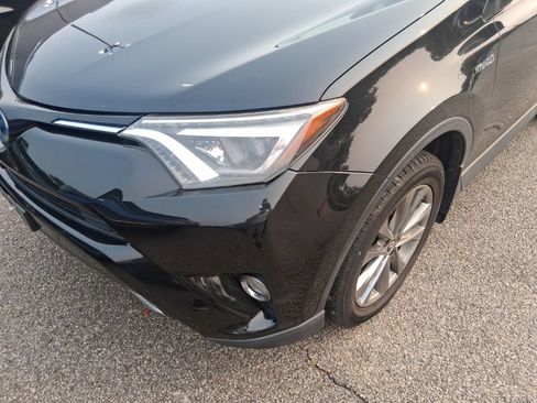 Used 2017 Toyota RAV4 Limited w/ Advanced Technology Package AWD/4WD image 13