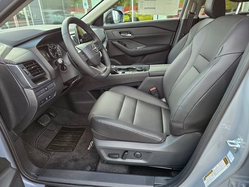 New 2026 Nissan Rogue Dark Armor AWD/4WD image 15