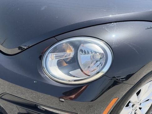 Used 2019 Volkswagen Beetle 2.0T S FWD image 16