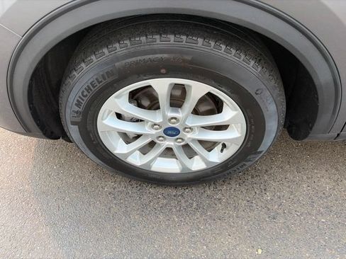 Used 2022 Ford Escape SE w/ Convenience Package FWD image 47