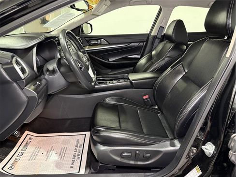 Used 2023 Nissan Maxima SV w/ Floor Mat Group image 12