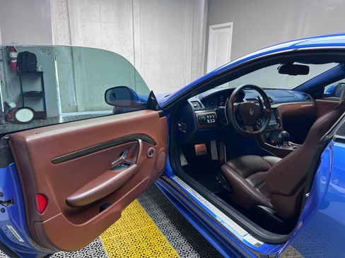 Used 2016 Maserati GranTurismo Sport image 8