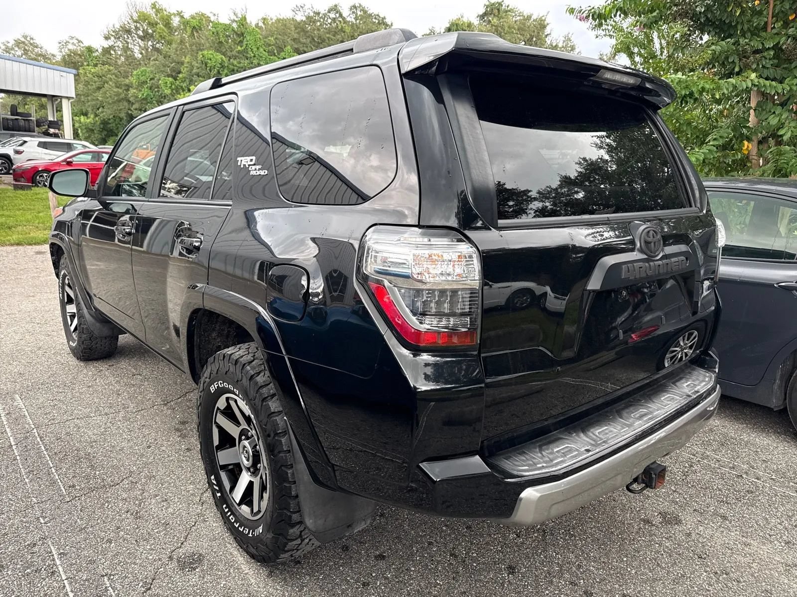 Used 2020 Toyota 4Runner TRD Off-Road AWD/4WD image 11