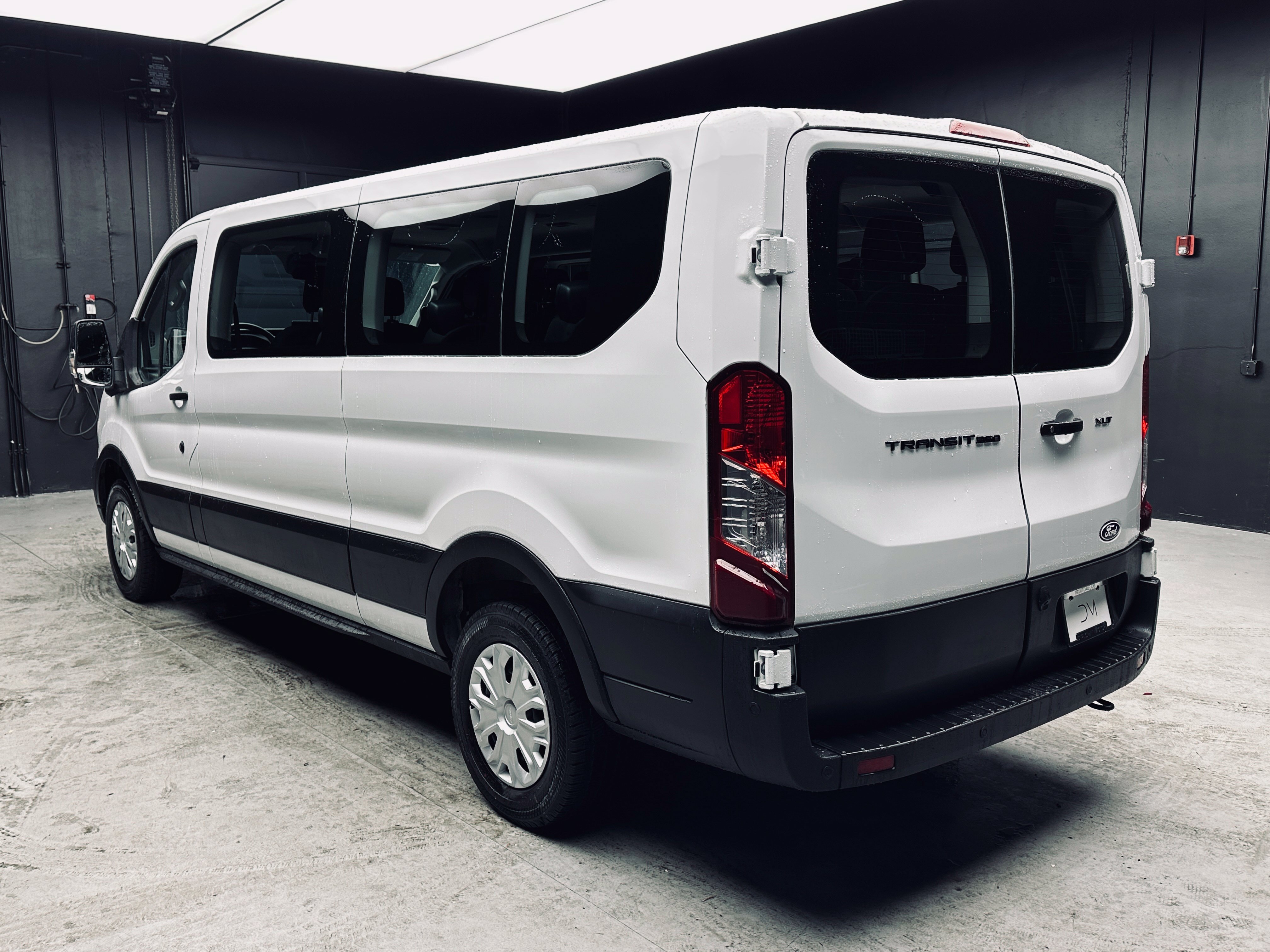 Used 2026 Ford Transit 350 XLT RWD image 5