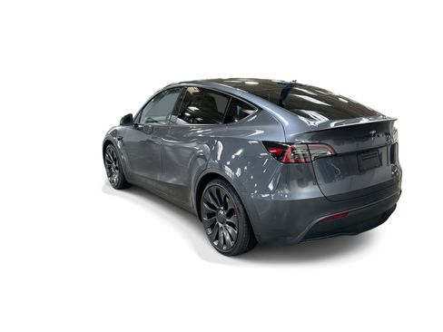 Certified 2023 Tesla Model Y Performance AWD/4WD image 4