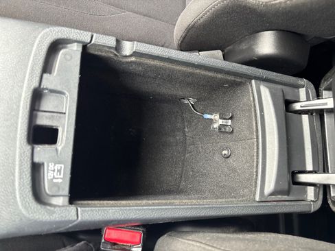 Used 2018 Dodge Durango SXT w/ Trailer Tow Group IV AWD/4WD image 35