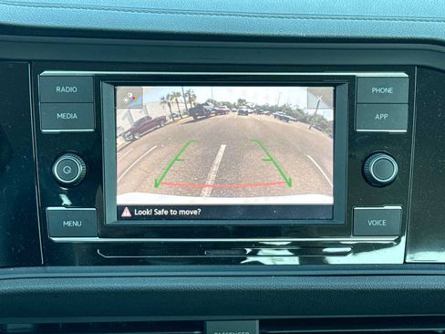 Used 2023 Volkswagen Jetta S FWD image 11