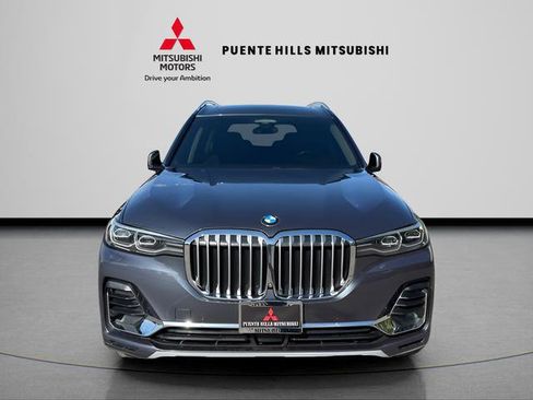 Used 2022 BMW X7 xDrive40i w/ Premium Package AWD/4WD image 2