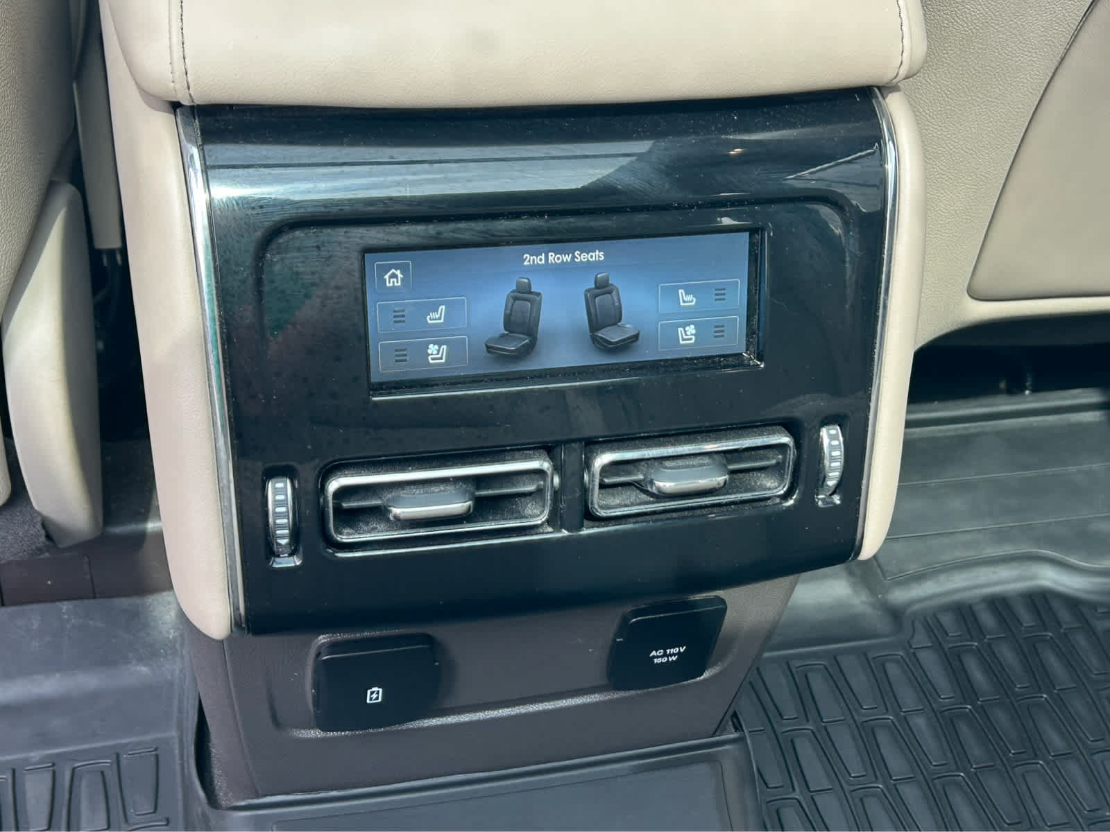 Used 2020 Lincoln Aviator Reserve w/ Equipment Group 202A AWD/4WD image 19