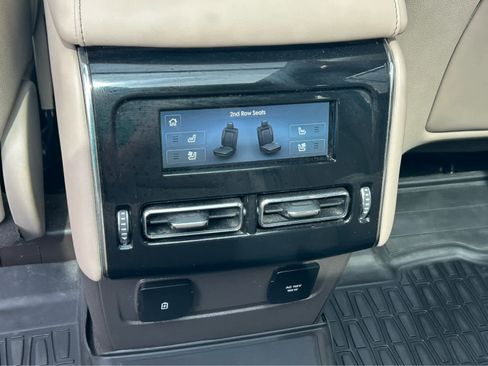 Used 2020 Lincoln Aviator Reserve w/ Equipment Group 202A AWD/4WD image 19