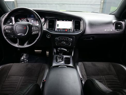 Used 2023 Dodge Charger Scat Pack w/ Daytona Edition Group image 17