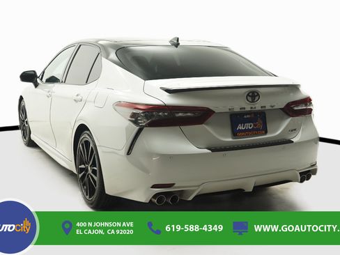 Used 2022 Toyota Camry XSE w/ Navigation Package FWD image 15