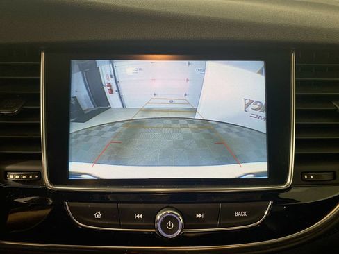 Used 2018 Buick Encore Preferred FWD image 17