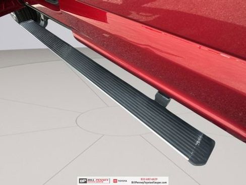 Used 2015 Ford F150 Platinum w/ Equipment Group 701A Luxury image 20