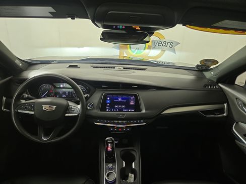 Certified 2021 Cadillac XT4 Premium Luxury w/ Cold Weather Package FWD image 13