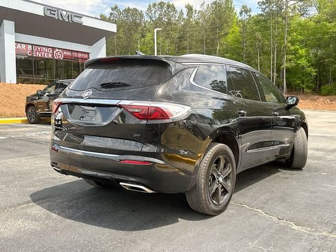 Used 2023 Buick Enclave Essence w/ Sport Touring Edition AWD/4WD image 7