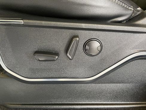 Certified 2023 Ford F150 Lariat AWD/4WD image 20