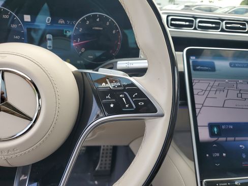 Certified 2023 Mercedes-Benz S 580 4MATIC Sedan image 31