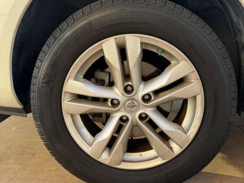 Used 2015 Nissan Rogue S w/ Convenience Package FWD image 37