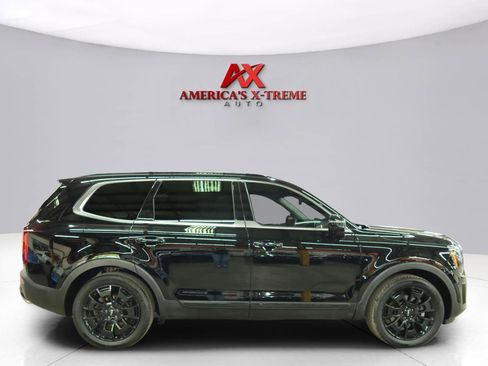 Used 2022 Kia Telluride SX w/ SX Prestige Package AWD/4WD image 6