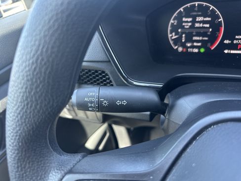 Used 2025 Honda CR-V EX image 22