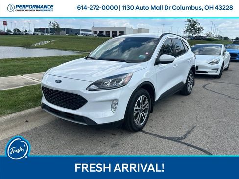Used 2022 Ford Escape SEL w/ Class II Trailer Tow Package AWD/4WD image 8