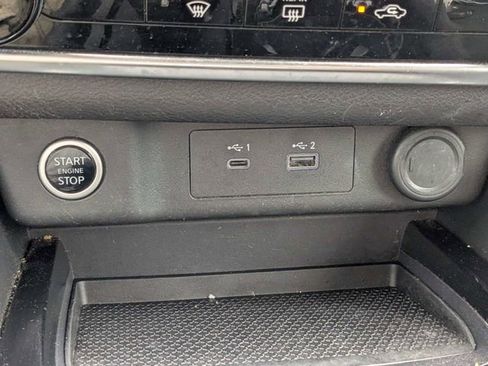 Used 2023 Nissan Rogue S FWD image 22