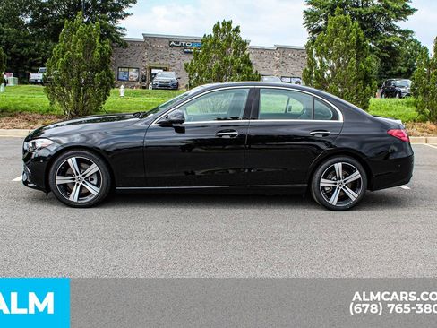 Used 2025 Mercedes-Benz C 300 Sedan image 7
