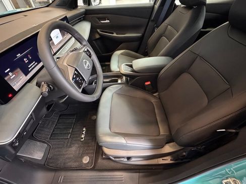 New 2026 Nissan Leaf SV+ FWD image 8