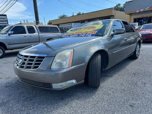 Used 2011 Cadillac DTS Premium w/ Driver Awareness Package FWD image 3