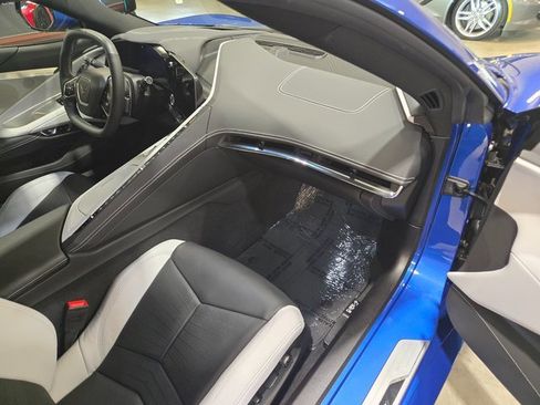 Used 2020 Chevrolet Corvette Stingray Preferred Cpe w/ 2LT Preferred Equipment Group image 30