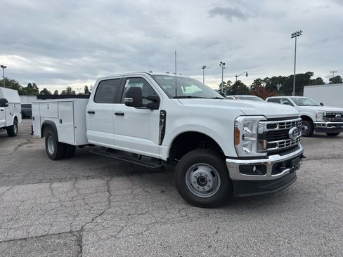 New 2025 Ford F350 XL w/ XL Chrome Package image 1
