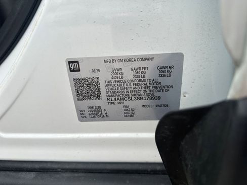 Used 2025 Buick Encore GX Preferred image 27